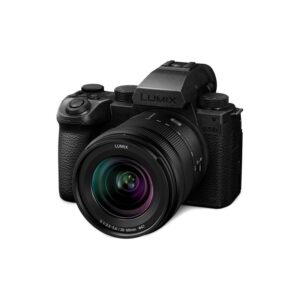 Panasonic Lumix S5 II X + 20-60mm F3.5-5.6